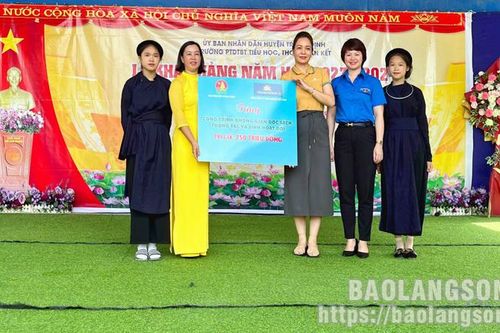 Khánh thành không gian đọc sách, tương tác và sinh hoạt đội tại huyện Tràng Định