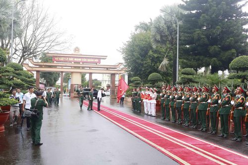 Chủ tịch nước Võ Văn Thưởng thăm và làm việc với Binh đoàn 15
