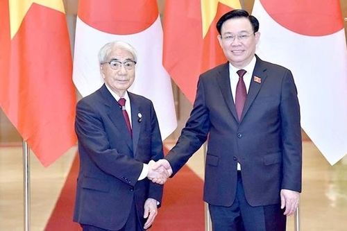 Chủ tịch Quốc hội Vương Đình Huệ đón, hội đàm với Chủ tịch Thượng viện Nhật Bản Otsuji Hidehisa