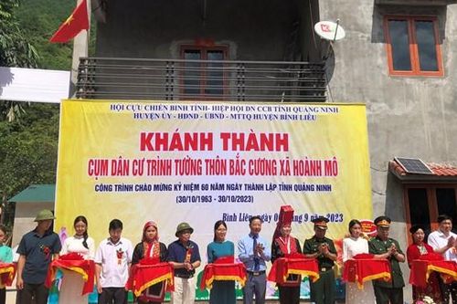 Quảng Ninh: Khánh thành cụm dân cư xã vùng cao biên giới