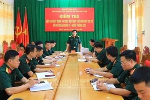 Kiểm tra thực hiện Quy chế Dân chủ cơ sở tại Đoàn Kinh tế-Quốc phòng 326