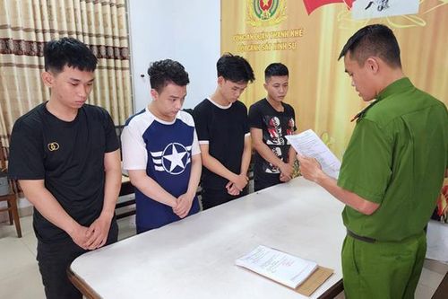 Đấu tranh ngăn chặn hành vi mua bán, tàng trữ súng trái phép