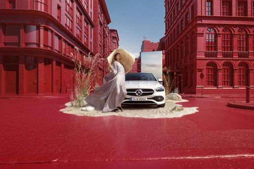 Mercedes-Benz Việt Nam bất ngờ giảm giá C-Class tới 110 triệu đồng