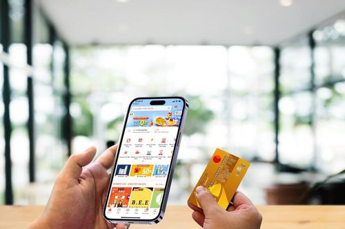 Thẻ tín dụng nào đang có nhiều ưu đãi trên Shopee?