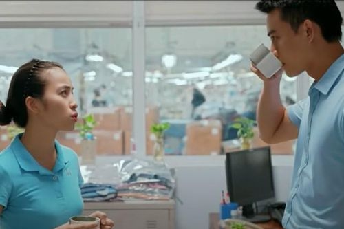 Làng trong phố tập 28: Hoài sắp được thăng chức?