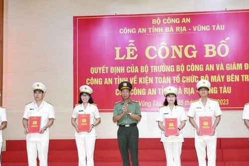 Công bố quyết định của Bộ Công an về bộ máy Công an Bà Rịa-Vũng Tàu, bố trí hơn 40 vị trí lãnh đạo