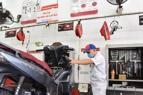 Kiểm tra xe máy sau các chuyến đi đường dài