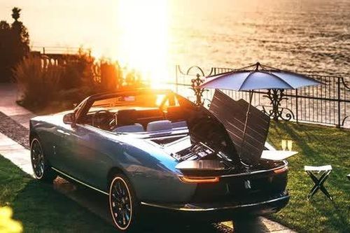 Mauro Icardi tậu siêu xe Rolls Royce đắt nhất thế giới