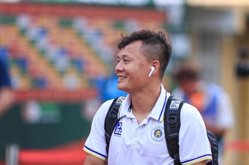 Phạm Thành Lương chia tay CLB Hà Nội, khởi nghiệp HLV