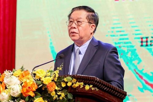 Cần bám sát và thấu hiểu sâu sắc hơn nữa thực tiễn văn học, nghệ thuật
