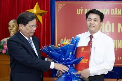 Công bố quyết định bổ nhiệm 6 tân Giám đốc Sở