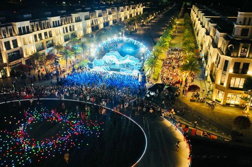 MerryLand Quy Nhơn bùng nổ trong đêm nhạc quy tụ nhiều sao Việt