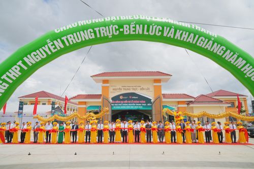 Khánh thành trường Nguyễn Trung Trực-Bến Lức do VPBank tài trợ