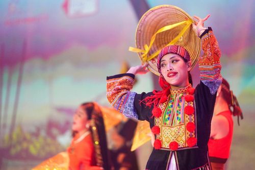 TP Hồ Chí Minh chào đón du khách bằng gala 'Đêm Việt Nam'