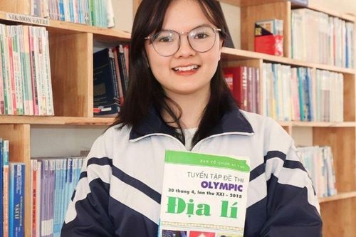 Nữ sinh Hà Tĩnh được tuyển thẳng Học viện Chính trị Công an Nhân dân