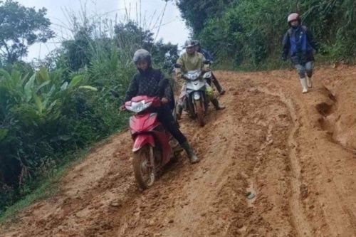 Những ký ức đẹp của người từng 'băng rừng, gieo chữ'