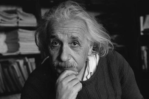 Einstein từng có 7 tiên đoán về tương lai nhân loại, chỉ 3 điều chưa thành hiện thực và rất đáng lo ngại
