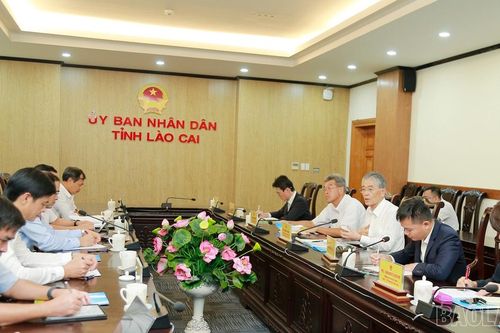 Chủ tịch UBND tỉnh Trịnh Xuân Trường làm việc với Đoàn công tác Công ty Cổ phần Erex (Nhật Bản)