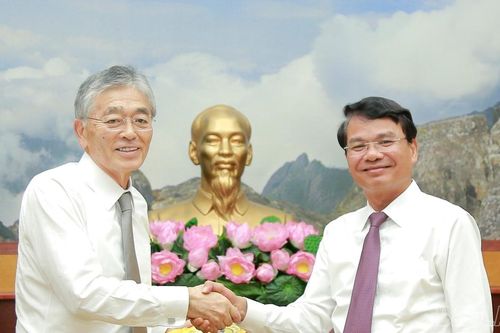 Bí thư Tỉnh ủy Đặng Xuân Phong tiếp xã giao Đoàn Công tác của Công ty Cổ phần Erex (Nhật Bản)