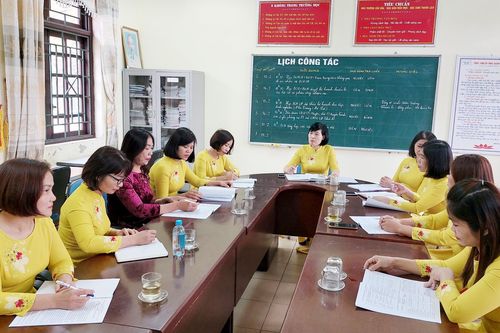OCB tung gói vay tiêu dùng tín chấp dành cho giáo viên, cán bộ trường công lập
