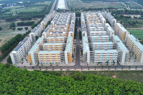 Công ty con gái Chủ tịch Địa ốc Hoàng Quân tiếp tục muốn mua 20 triệu cổ phiếu HQC