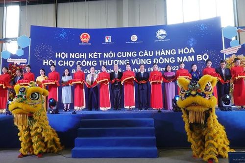 Hơn 100 doanh nghiệp kết nối giao thương tại Hội chợ vùng Đông Nam Bộ - Bình Dương