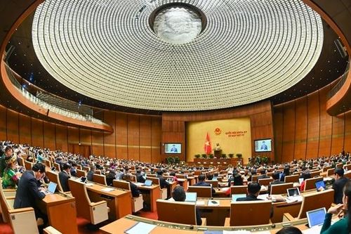 'Đồng tốc' ban hành và thực thi pháp luật