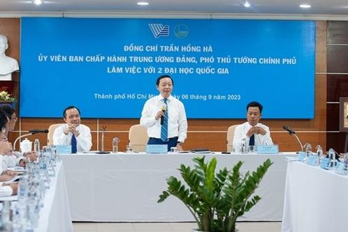 Hai Đại học Quốc gia không nên đặt quá nhiều tham vọng trong việc đào tạo các ngành nghề 'nóng'