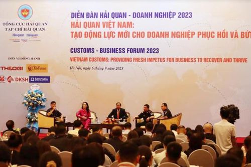 Hải quan Việt Nam tạo động lực mới cho doanh nghiệp phục hồi và bứt phá