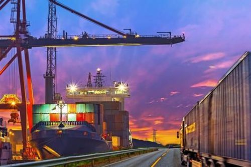 Hoạt động xuất nhập khẩu toàn cầu vẫn 'khát' nguồn hỗ trợ tài chính