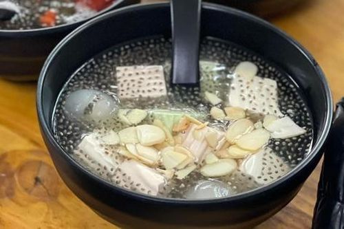 Những món chè ngon đặc trưng mùa thu Hà Nội mà ai cũng nên thử