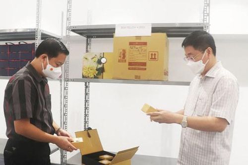 Kiểm tra ATTP Tết Trung thu: Nhiều vi phạm tại các khách sạn nổi tiếng