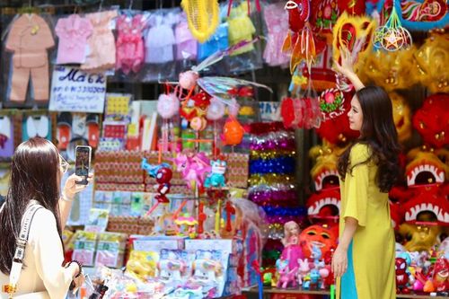 Sôi nổi các hoạt động Tết Trung thu cho thiếu nhi