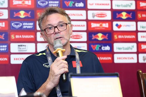 HLV Troussier: U23 Việt Nam bỏ lỡ nhiều cơ hội