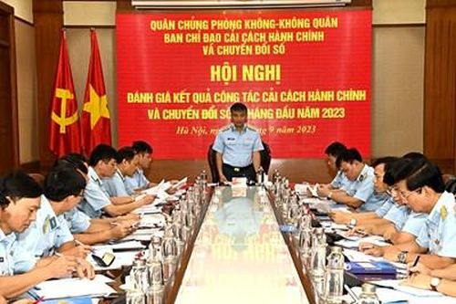 Trung tướng Nguyễn Văn Hiền chủ trì Hội nghị đánh giá kết quả triển khai công tác cải cách hành chính và chuyển đổi số