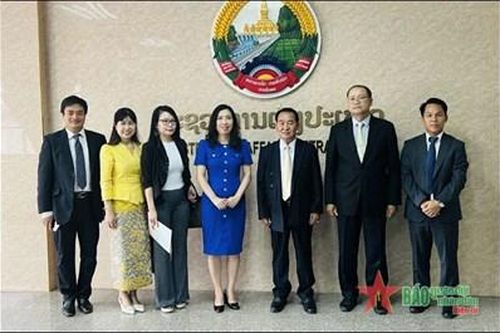 Việt Nam-Lào chia sẻ thông tin và kinh nghiệm trong công tác hỗ trợ kiều dân ở nước ngoài