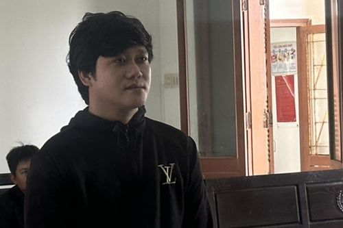 Bị đâm vì ghẹo người yêu bạn nhậu