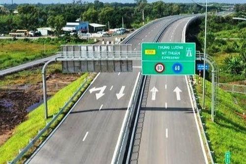 Sẽ ưu tiên nguồn vốn ngân sách phát triển hạ tầng giao thông TPHCM