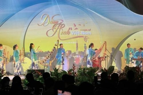 Gala 'Đêm Việt Nam' mở màn Hội chợ Du lịch Quốc tế TP HCM 2023