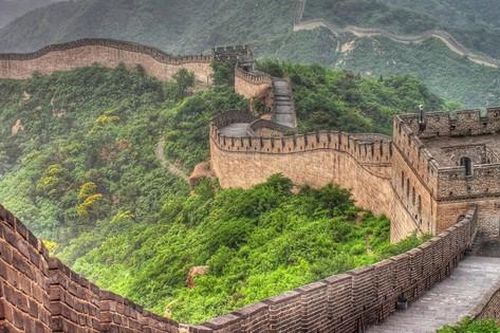 Vạn Lý Trường Thành của Trung Quốc bị đào thủng