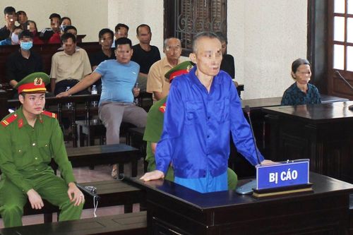 Mâu thuẫn đất đai, anh chém em ruột tử vong