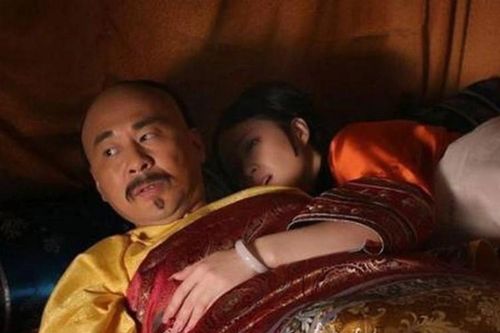 Hé lộ lý do long sàng của hoàng đế thời xưa chỉ rộng 1 mét, khác xa với trên phim truyền hình