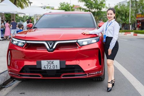 Bảng giá ôtô VinFast tháng 9/2023: Ưu đãi hấp dẫn