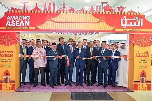 Thương vụ Việt Nam và các nước ASEAN tại Saudi Arabia tổ chức tuần lễ 'Amazing ASEAN 2023' tại siêu thị Lulu