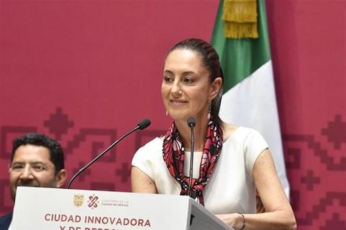 Cựu Thị trưởng Mexico City tham gia tranh cử tổng thống năm 2024