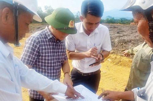 Đầu tư hạ tầng kết nối vùng, phát triển sản xuất