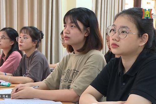 Cắt hỗ trợ sinh hoạt phí sinh viên sư phạm học yếu