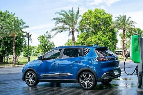 Bác kiến nghị hỗ trợ thuế với sản xuất ô tô điện