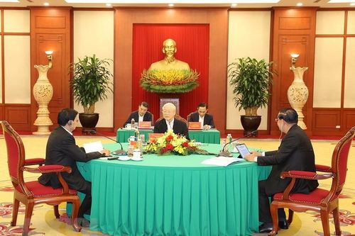 Củng cố, tăng cường hơn nữa quan hệ giữa ba Đảng và nhân dân ba nước Việt Nam - Campuchia - Lào