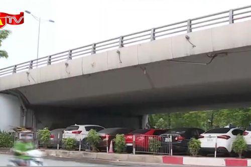 Không dùng gầm cầu cạn làm bãi trông xe